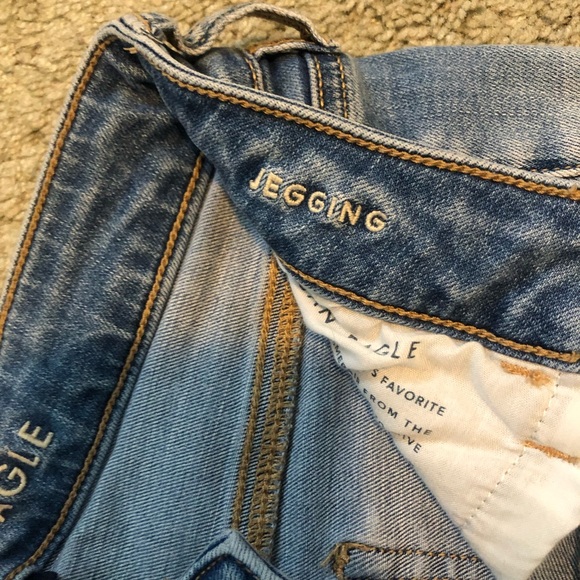 American Eagle Jeggings - Picture 3 of 7